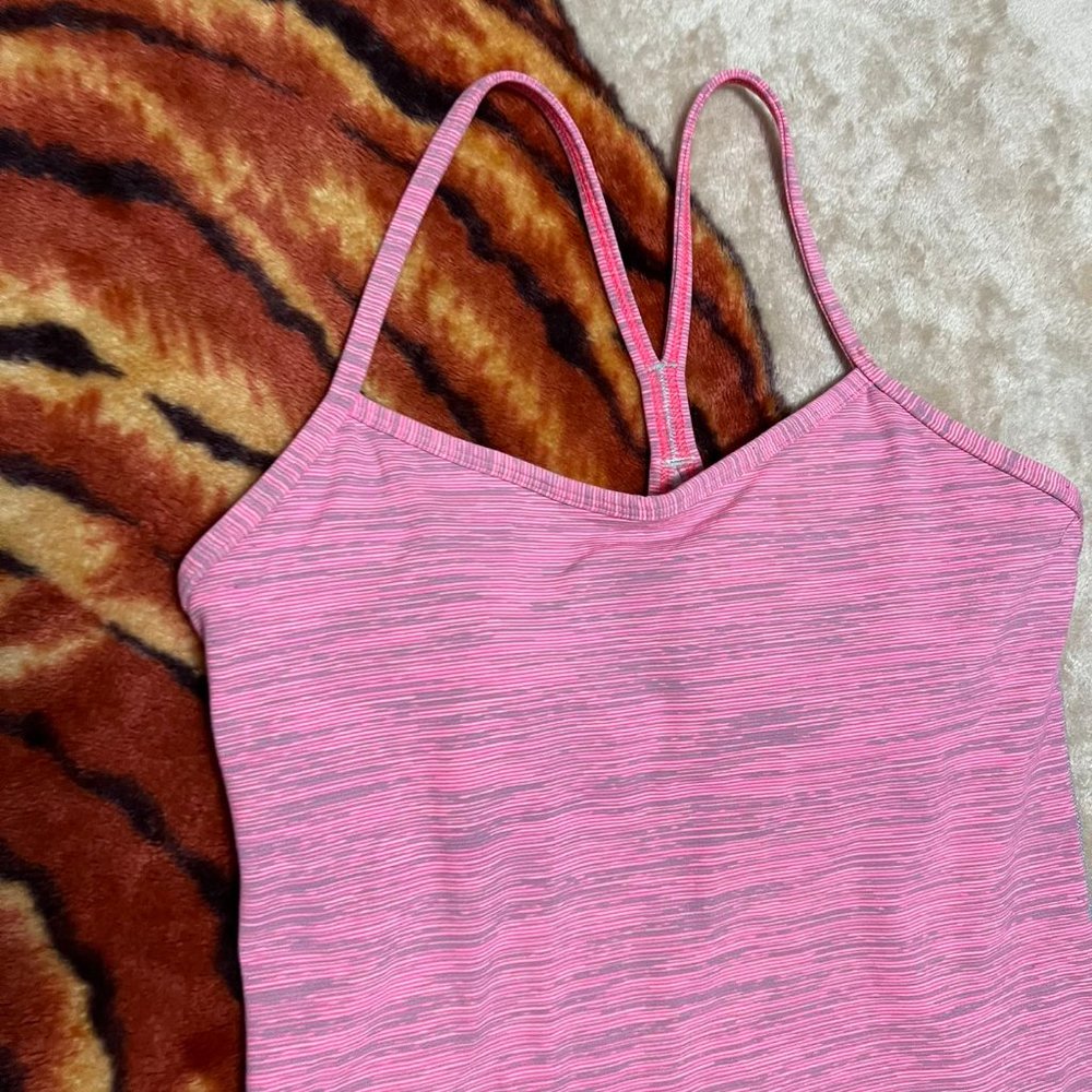 Lululemon Pink Womens Activewear Tank Top W/ Sports Bra Liner 6